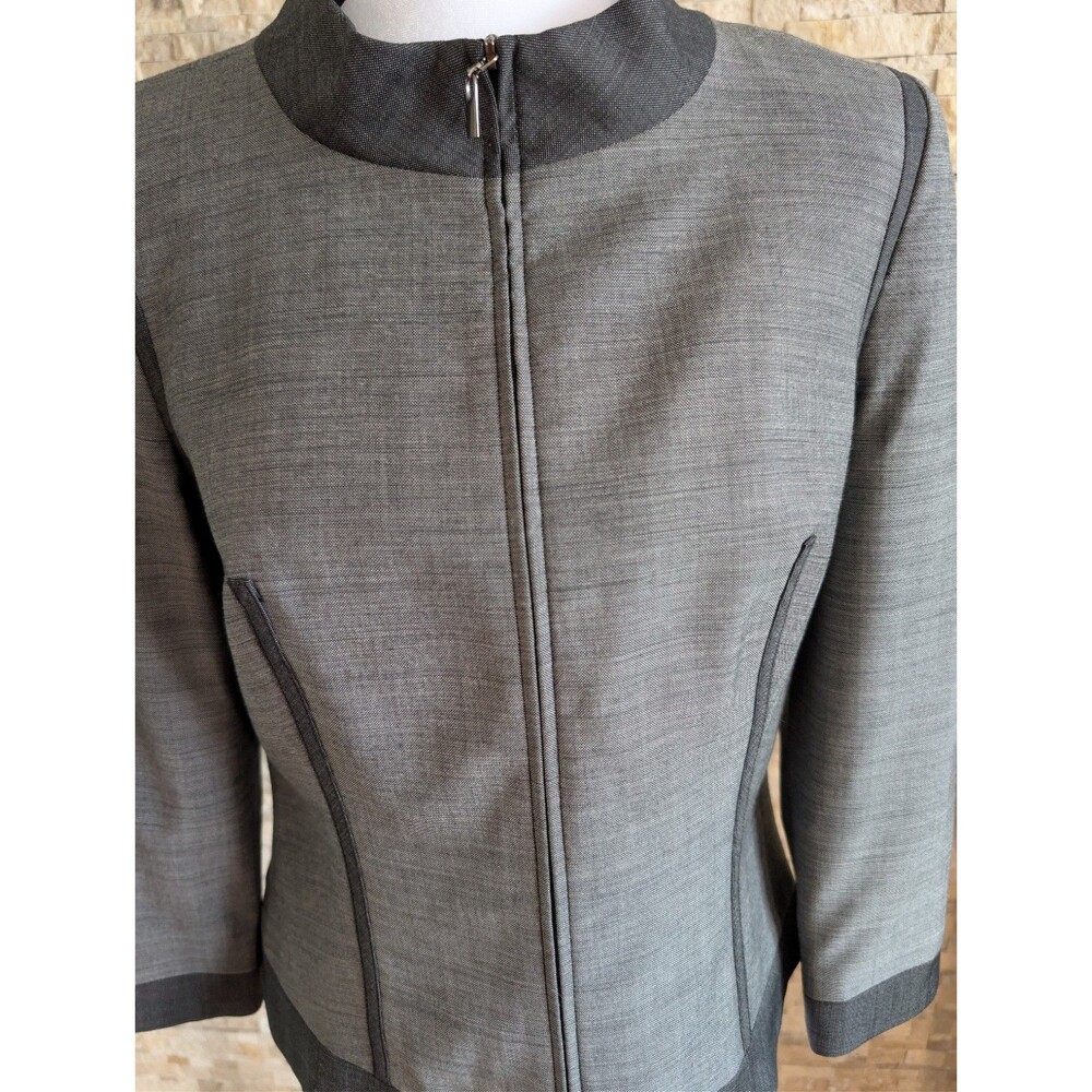 100% Wool Zip Jacket Coat Size 4 Gray Cropped Minimalist Blazer Model Luxury image 3